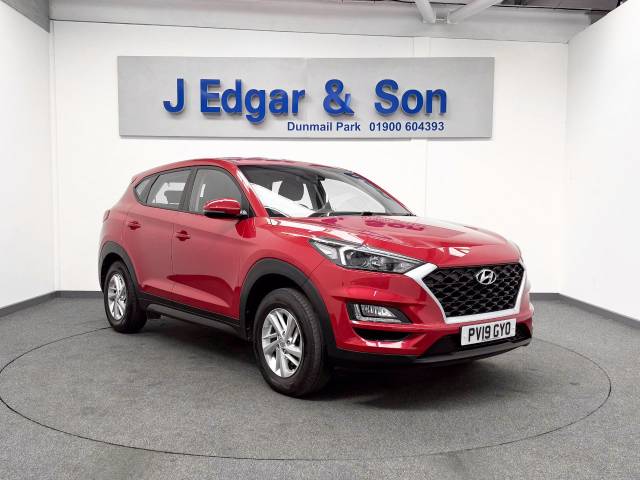 Hyundai Tucson 1.6 GDi S Connect 5dr 2WD Estate Petrol Red