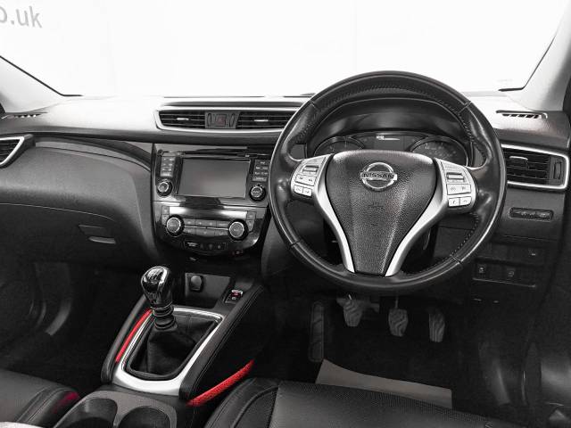 2017 Nissan Qashqai 1.5 dCi Tekna 5dr