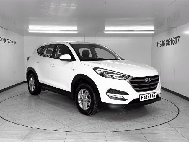 Hyundai Tucson 1.7 CRDi Blue Drive S 5dr 2WD Estate Diesel White