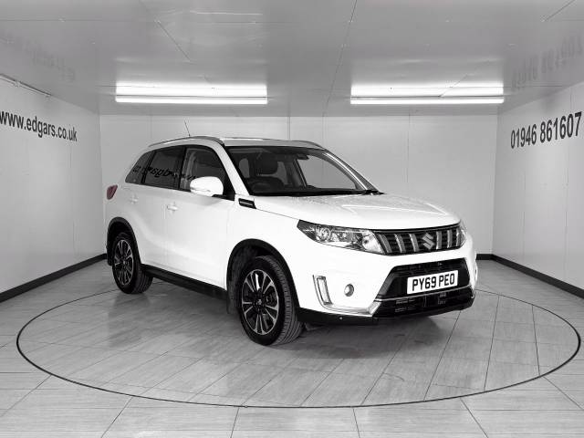 Suzuki Vitara 1.4 VITARA SZ5 BOOSTERJET AGR Hatchback Petrol White
