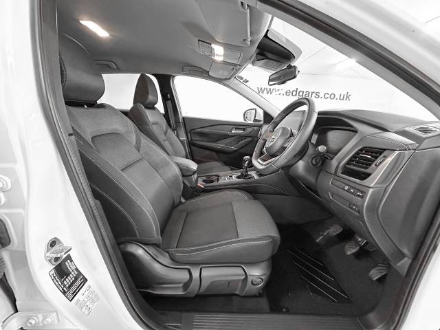 2022 Nissan Qashqai 1.3 DiG-T MH N-Connecta 5dr