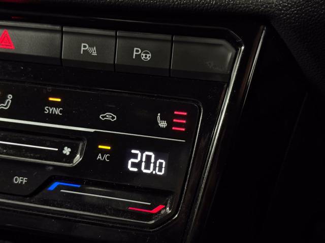 2023 Volkswagen T-Roc 1.5 TSI R-Line 5dr DSG