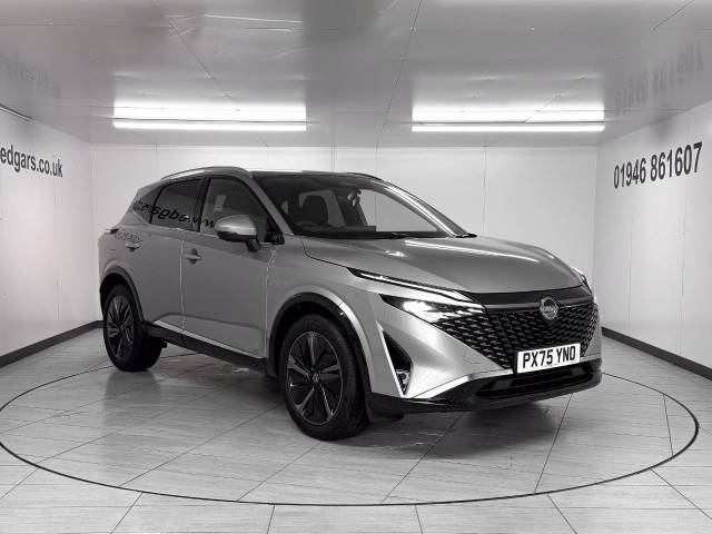 Nissan Qashqai 1.3 DiG-T MH Tekna 5dr Hatchback Petrol Black