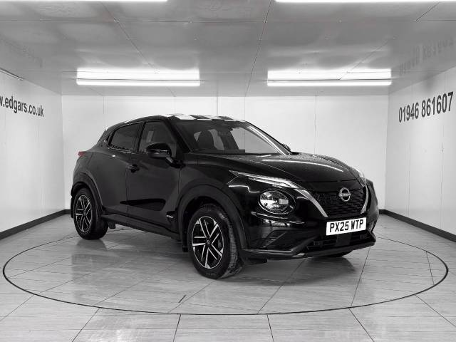 Nissan Juke 1.6 Hybrid N-Connecta 5dr Auto Hatchback Petrol / Electric Hybrid Black
