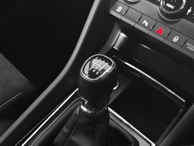 2022 Skoda Karoq 1.0 TSI SE L 5dr