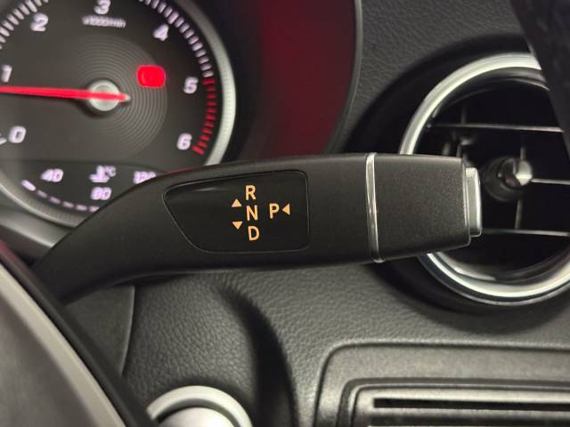 2019 Mercedes-Benz GLC 2.1 GLC 220d 4Matic Urban Edition 5dr 9G-Tronic