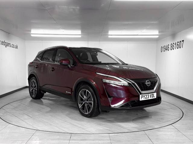 Nissan Qashqai 1.5 QASHQAI TEKNA E-POWER AUT Hatchback Petrol / Electric Hybrid Red