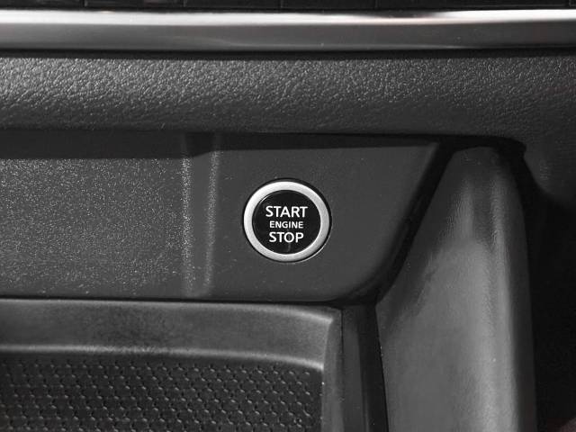 2022 Nissan Qashqai 1.3 DiG-T MH N-Connecta 5dr