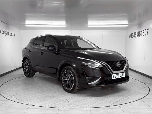 Nissan Qashqai 1.3 DiG-T MH 158 Tekna 5dr Xtronic Hatchback Petrol Black