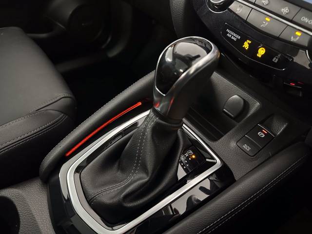 2020 Nissan Qashqai 1.3 DiG-T 160 Tekna 5dr DCT