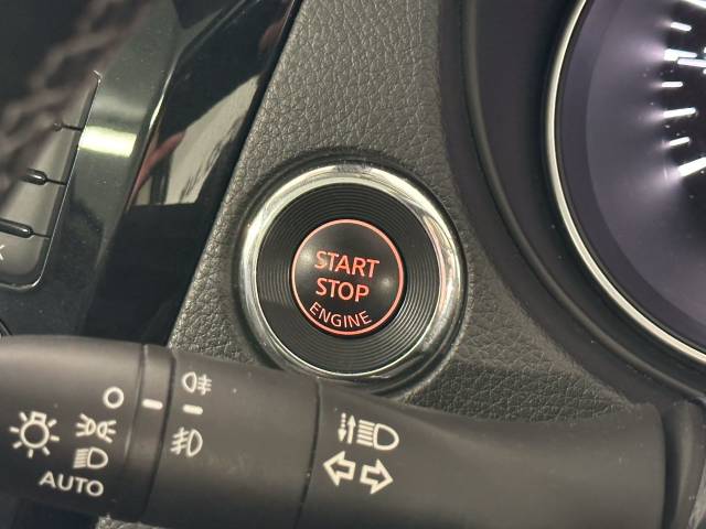 2020 Nissan Qashqai 1.3 DiG-T 160 Tekna 5dr DCT