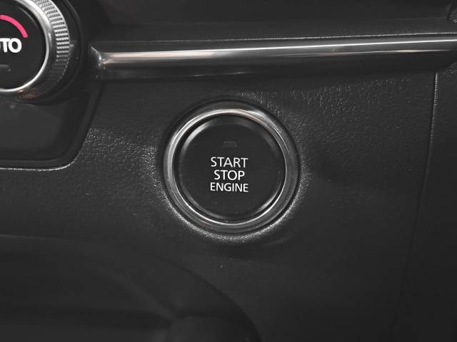 2025 Mazda 3 2.5 e-Skyactiv G MHEV 140 Exclusive-Line 5dr Auto