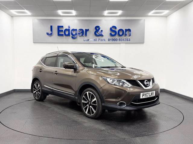 Nissan Qashqai 1.6 dCi Tekna [Non-Panoramic] 5dr Hatchback Diesel Bronze