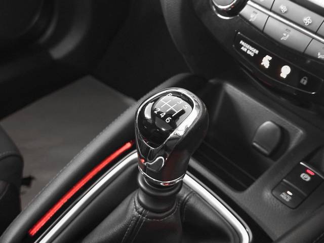 2019 Nissan Qashqai 1.3 DiG-T N-Connecta 5dr