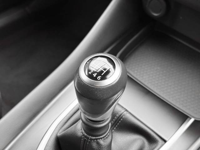 2022 Nissan Qashqai 1.3 DiG-T MH N-Connecta 5dr