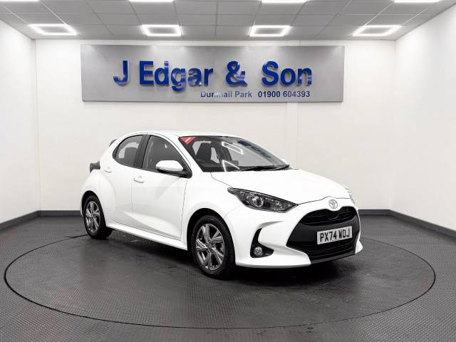 Toyota Yaris 1.5 Hybrid Icon 5dr CVT Hatchback Petrol / Electric Hybrid White