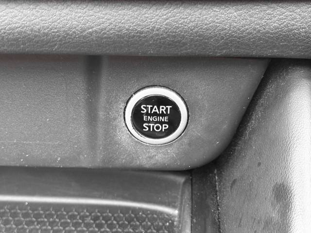 2023 Nissan Qashqai 1.3 DiG-T MH 158 N-Connecta 5dr Xtronic