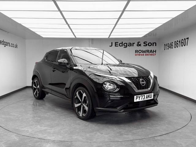 Nissan Juke 1.0 DiG-T 114 Tekna 5dr Hatchback Petrol Black