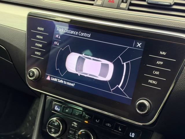 2020 Skoda Superb 1.4 TSI iV SE Technology DSG 5dr