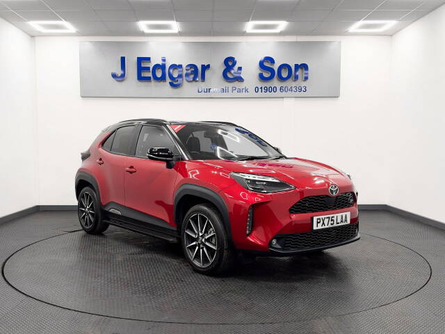 Toyota Yaris Cross 1.5 Hybrid 130 GR Sport 5dr CVT Hatchback Petrol / Electric Hybrid Red/Black