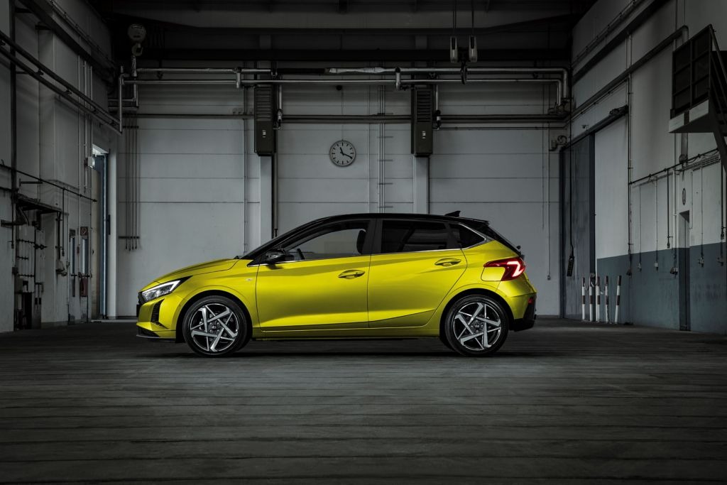 New Hyundai i20 attracts with elegant and sporty design