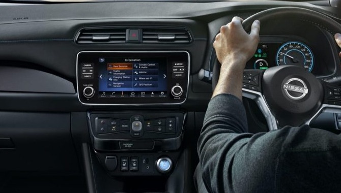New Nissan LEAF - Interior