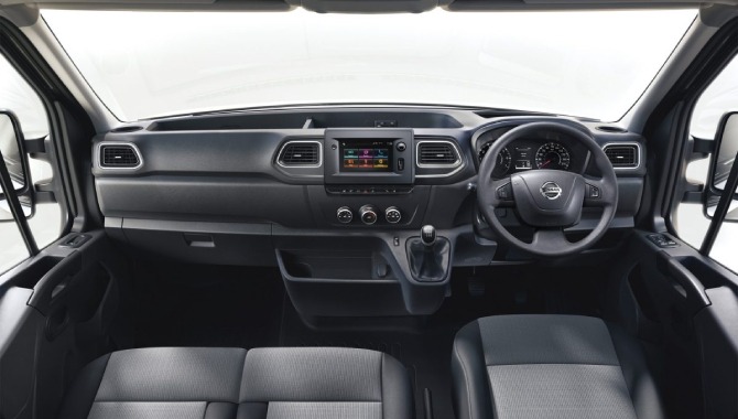 New Nissan Interstar - Interior